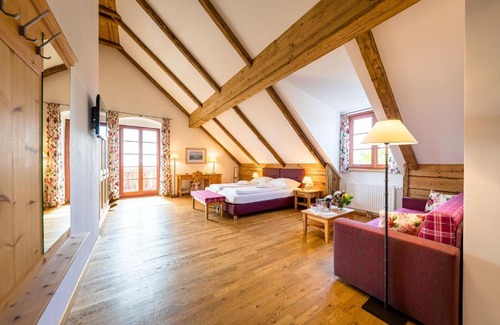 Haibach ob der Donau Hotel | Hoamat