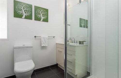 Hobart Central Business District Apartment | Hobart Cityscape