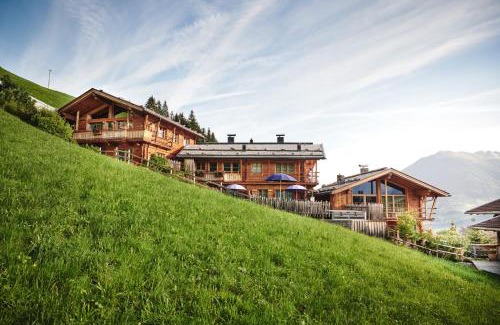 Aschau Im Zillertal Apartment | HochLeger - Chalet Refugium am Berg