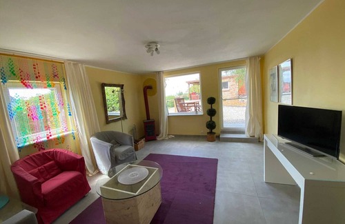 Loddin House | Hochwertig, Moderne und Gemütliche Ferienwohnung mit 65qm für Drei Personen