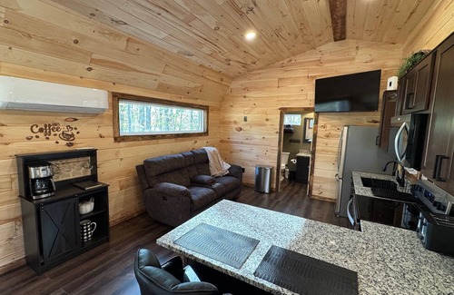 Rockbridge Cabin | Hocking Hills -Brand New - Eaglerock Cabin