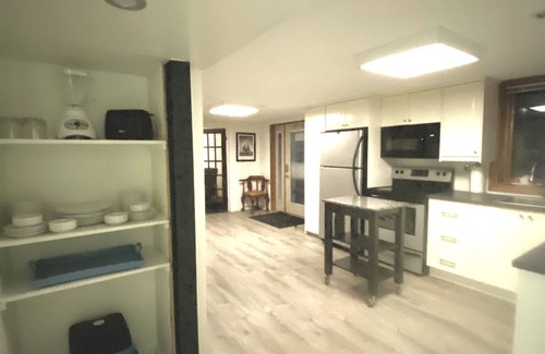 Mono Condo | Hockley Valley River edge Condo #4 - Minutes To Hockley Ski Resort & Winery