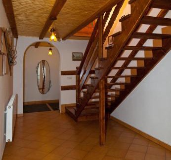 Yasinya Hotel | Hof