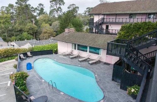 Northwest Carmel Hotel | Hofsas House Hotel