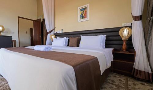 Hoima Hotel | Hoima Buffalo Hotel & Business Hub LTD