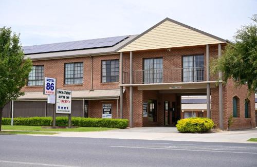 Holbrook Hotel | Holbrook Town Centre Motor Inn