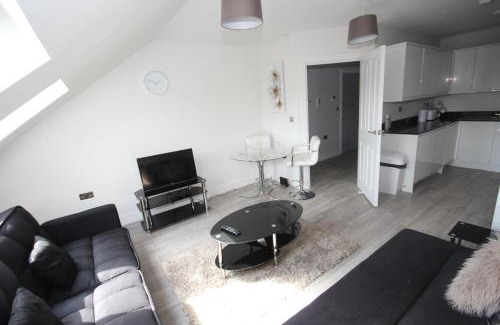 Yiewsley Apartment | Holden Court Apartment 5