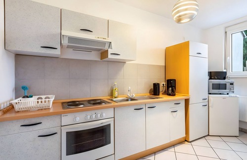 Ballrechten-Dottingen Apartment | Holiday Apartment 'Haus Castellblick' with Mountain View, Private Terrace and Wi-Fi