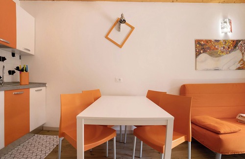 Tremosine Apartment | Holiday Apartment Picchio with Balcony, Shared Pool & Wi-Fi