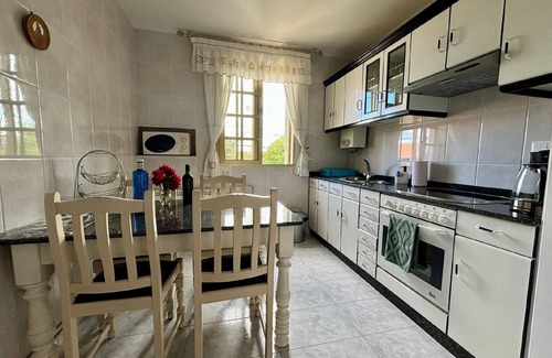 Vilanova Apartment | Holiday apartment Vilanova de Arousa for 1 - 4 persons with 2 bedrooms - Holiday apartment