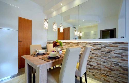 Milcetici Apartment | Holiday apartment with outdoor swimming pool