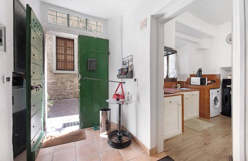 Mandello del Lario Apartment | Holiday Apartment "Moto Guzzi Le Coccinelle Home" with Lake View & Wi-Fi