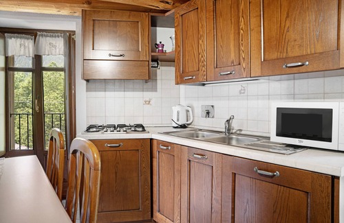 San Michele Prazzo Apartment | Holiday Apartment "Stella Alpina Tano Di Grich" with Mountain View, Shared Terrace & 2 Balconies