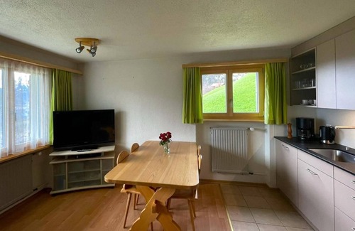 Hohfluh Ski Chalet | Holiday apartment Hasliberg Hohfluh for 1 - 4 persons with 2 bedrooms - Detached holiday house