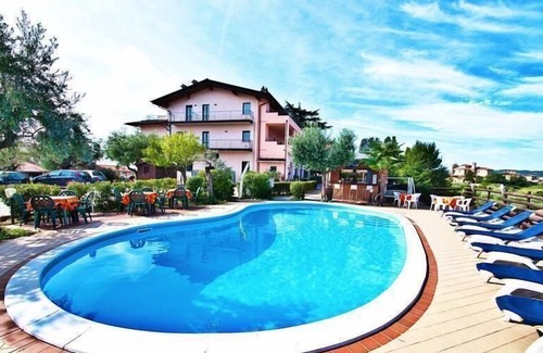 Manerba del Garda Apartment | Holiday apartment Manerba del Garda for 1 - 4 persons with 1 bedroom - Holiday apartment in one or m