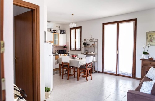 Manerba del Garda Apartment | Holiday apartment Manerba del Garda for 1 - 4 persons with 1 bedroom - Row house