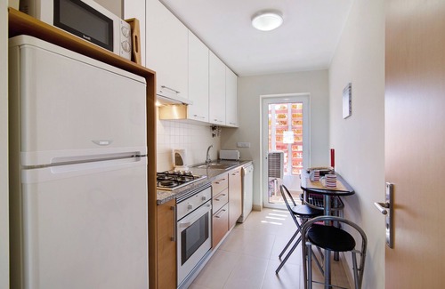 Canada Apartment | Holiday Apartment "Royal Cabanas Golf 87" with Sea View, Shared Pool & Private Terrace