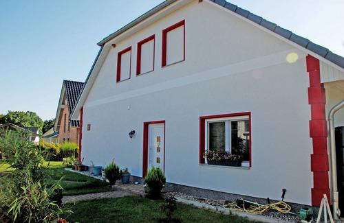 Lancken-Granitz Apartment | Holiday apartment at the field
