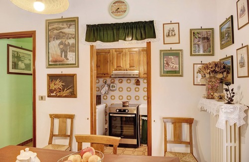 San Matteo Apartment | Holiday apartment "Clematis" in Piedmont, with shared pool, garden and sauna