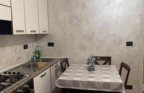 Santa Marinella Apartment | Holiday Apartment 'Da Marinella' with Shared Garden & Balcony