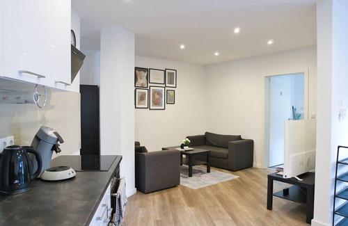 Schneverdingen Apartment | Holiday Apartment 'Heide Ferienwohnung Nord' with Wi-Fi