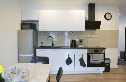 Schneverdingen Apartment | Holiday Apartment 'Heide Ferienwohnung Nord' with Wi-Fi