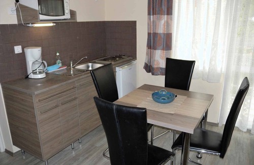 Balatonfoldvar Apartment | Holiday apartment child-friendly with internet and barbecue facilities