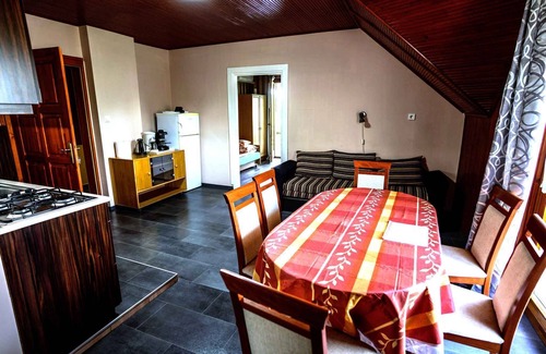 Balatonfoldvar Apartment | Holiday apartment with outdoor pool and air conditioning