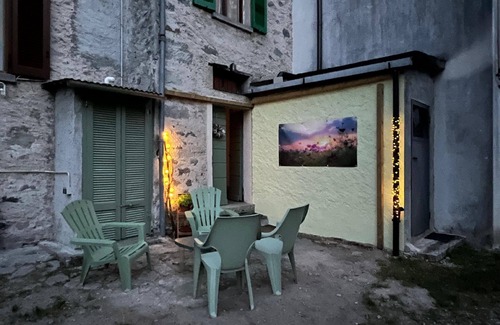 Novate Mezzola Apartment | Holiday apartment Novate Mezzola for 1 - 4 persons with 1 bedroom - Holiday apartment in one or mult
