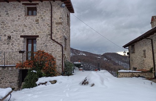 Colle Rinaldo House | Holiday apartment Rocca di Corno for 1 - 4 persons with 2 bedrooms - Holiday house