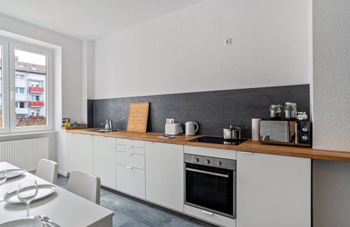 Pforzheim Apartment | Holiday Apartment '1st Floor Left' with Balcony and Wi-Fi