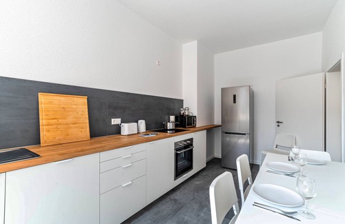 Pforzheim Apartment | Holiday Apartment '1st Floor Left' with Balcony and Wi-Fi