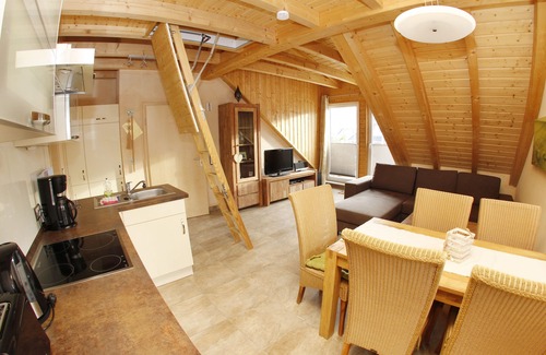 Glowe Apartment | Holiday apartment 250 m to the Baltic Sea & a few minutes to the Bodden
