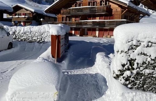Adelboden Apartment | Holiday apartment Adelboden for 1 - 6 persons with 3 bedrooms - Holiday apartment