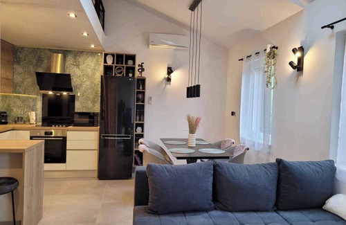 Hreljin Apartment | Holiday apartment and a terrace