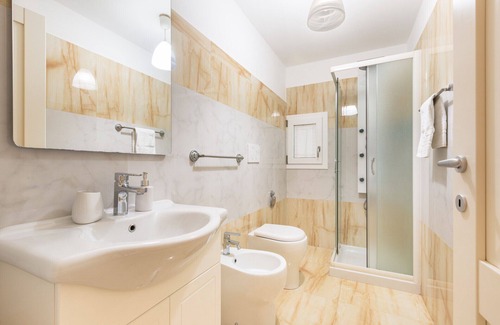 Lecce House | Holiday Apartment at Dimora Le Tre Muse Guesthouse