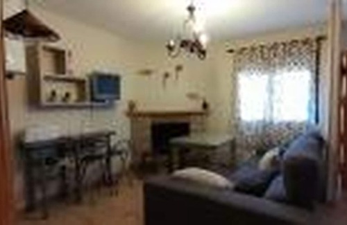 Arroyo Frio Apartment | Holiday Apartment 'Casa Elvira' with Mountain View, Shared Pool & Terrace