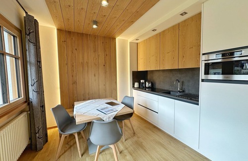 Teola Apartment | Holiday Apartment Chalet Monteneve Verde with Mountain View, Balcony & Wi-Fi