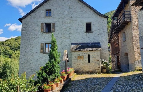 Dongio Apartment | Holiday apartment Corzoneso for 1 - 4 persons with 1 bedroom - Holiday apartment