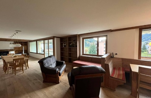 Meierhof Apartment | Holiday apartment Davos Platz for 1 - 12 persons with 5 bedrooms - Holiday apartment
