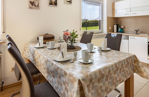 Sinkingen Apartment | Holiday Apartment "63sqm in Eschachtal" with Garden Area and Wi-Fi