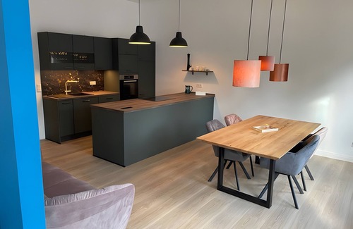 Freienohl Apartment | Holiday Apartment Design Flair & Comfort