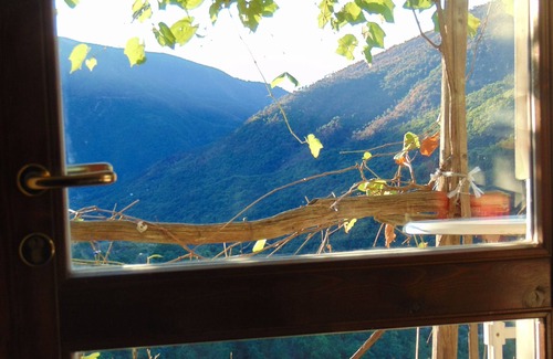 Badalucco Apartment | Holiday apartment for 2 people for nature lovers in a unique panoramic position