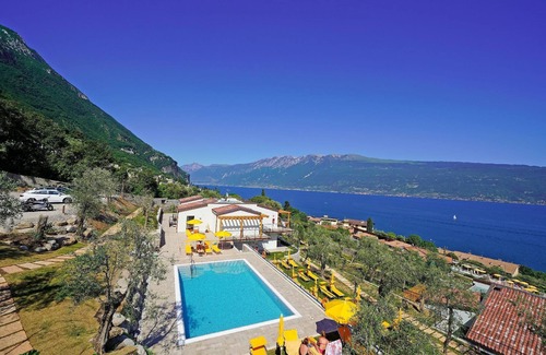 Gargnano Apartment | Holiday apartment Gargnano for 5 persons with 2 bedrooms - Holiday apartment in one or multi-family