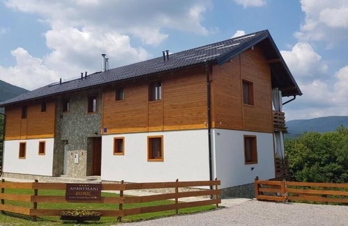 Seliste Dreznicko Apartment | Holiday apartment Dreznik Grad for 1 - 4 persons - Holiday apartment in one or multi-family house