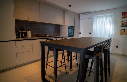 Zidarici Apartment | Holiday apartment II. in Villa Calma Apartments with shared Pool