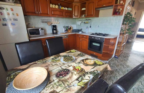 Balatonlelle Apartment | Holiday apartment nicely furnished with Wi-Fi and air conditioning