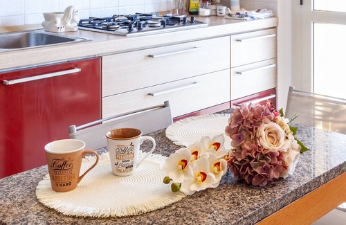 Albiano Magra Apartment | Holiday Apartment "La Dani" with Balcony
