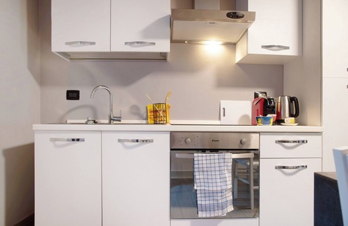 Castello Apartment | Holiday Apartment 'Il Sole Di Calde Lago Maggiore 505' with Lake View & Wi-Fi