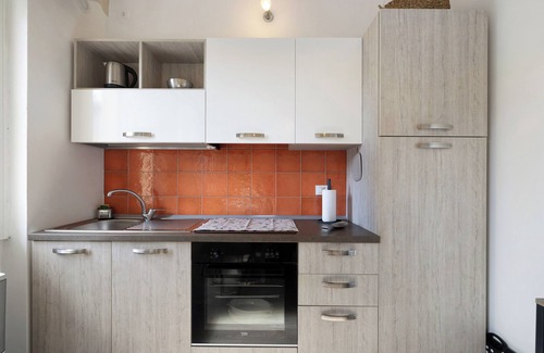 Finalborgo Apartment | Holiday Apartment "Sea & Bike Finale Ligure" with Balcony & Wi-Fi